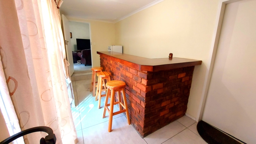 3 Bedroom Property for Sale in Melodie North West